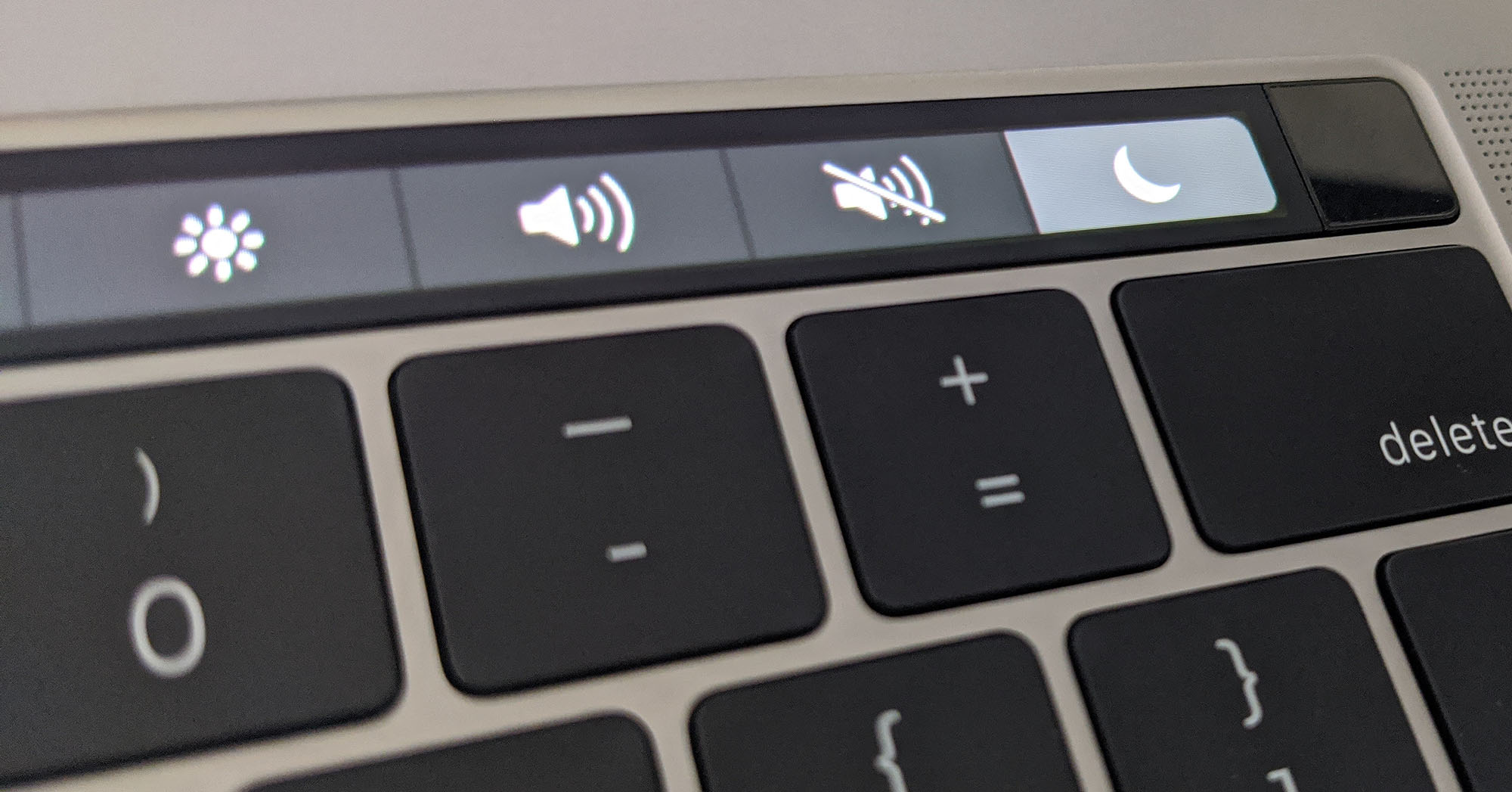 touch-bar-edited